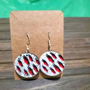 Customized earrings